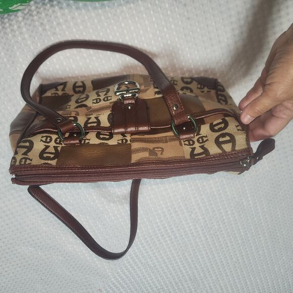 EITENNE AIGNER VINTAGE EUC SIGNATURE CANVAS SHOULDER BAG - Picture 8 of 8